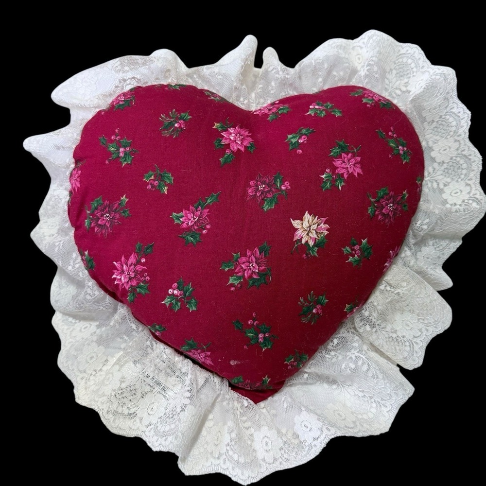 Vtg Riverdale Red Heart Poinsettia Print Throw Pillow Lace Accents USA‎ Made